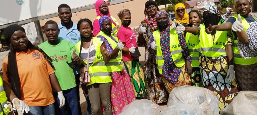 Combattre la pollution plastique : l’engagement des femmes de l’Extrême-Nord